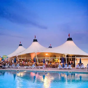 3* Hotel Globales Bouganvilla